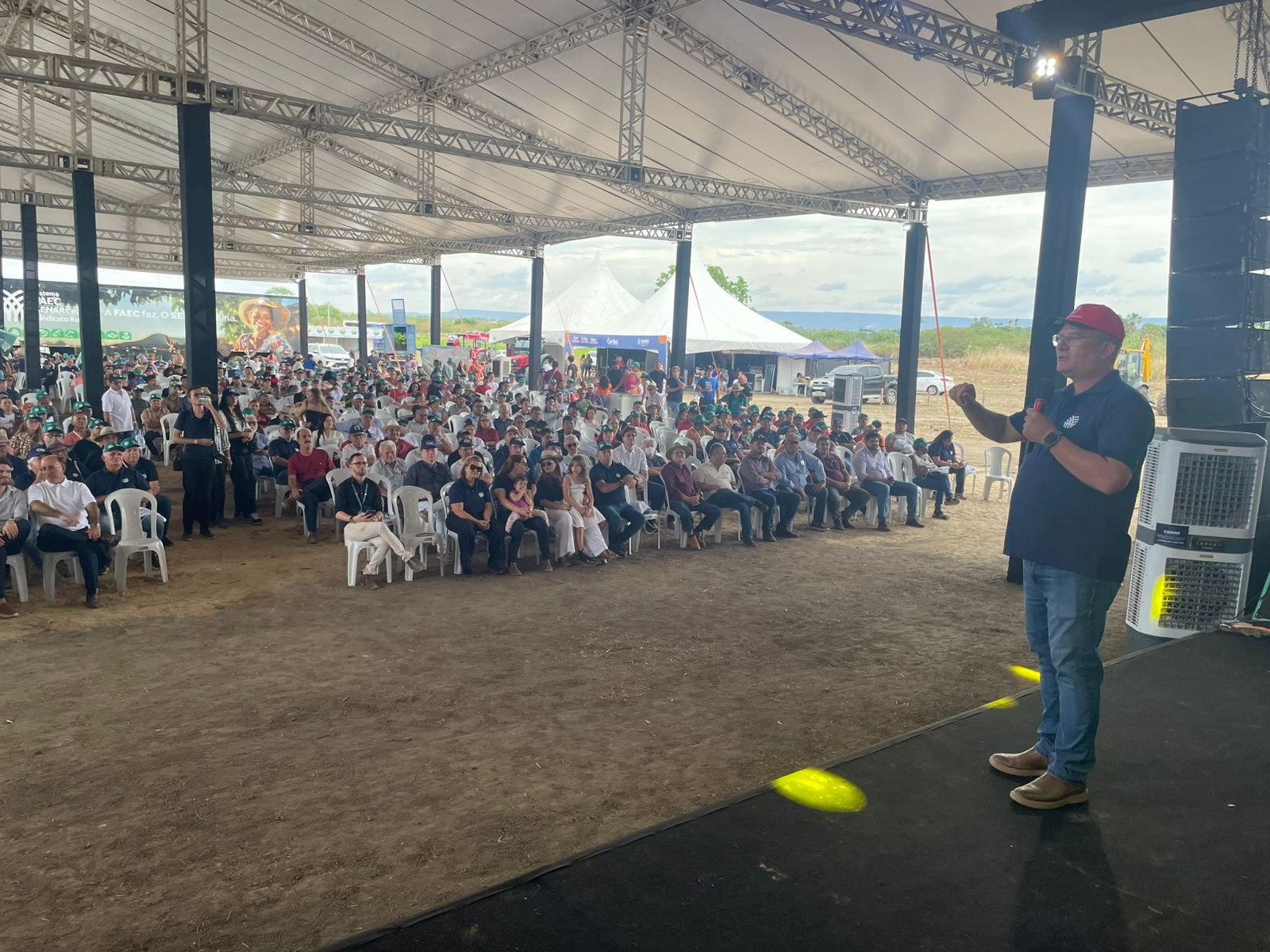 Estrutura ampliada da ExpoCariri 2025 em Barbalha reúne 150 expositores e 60 mil visitantes.