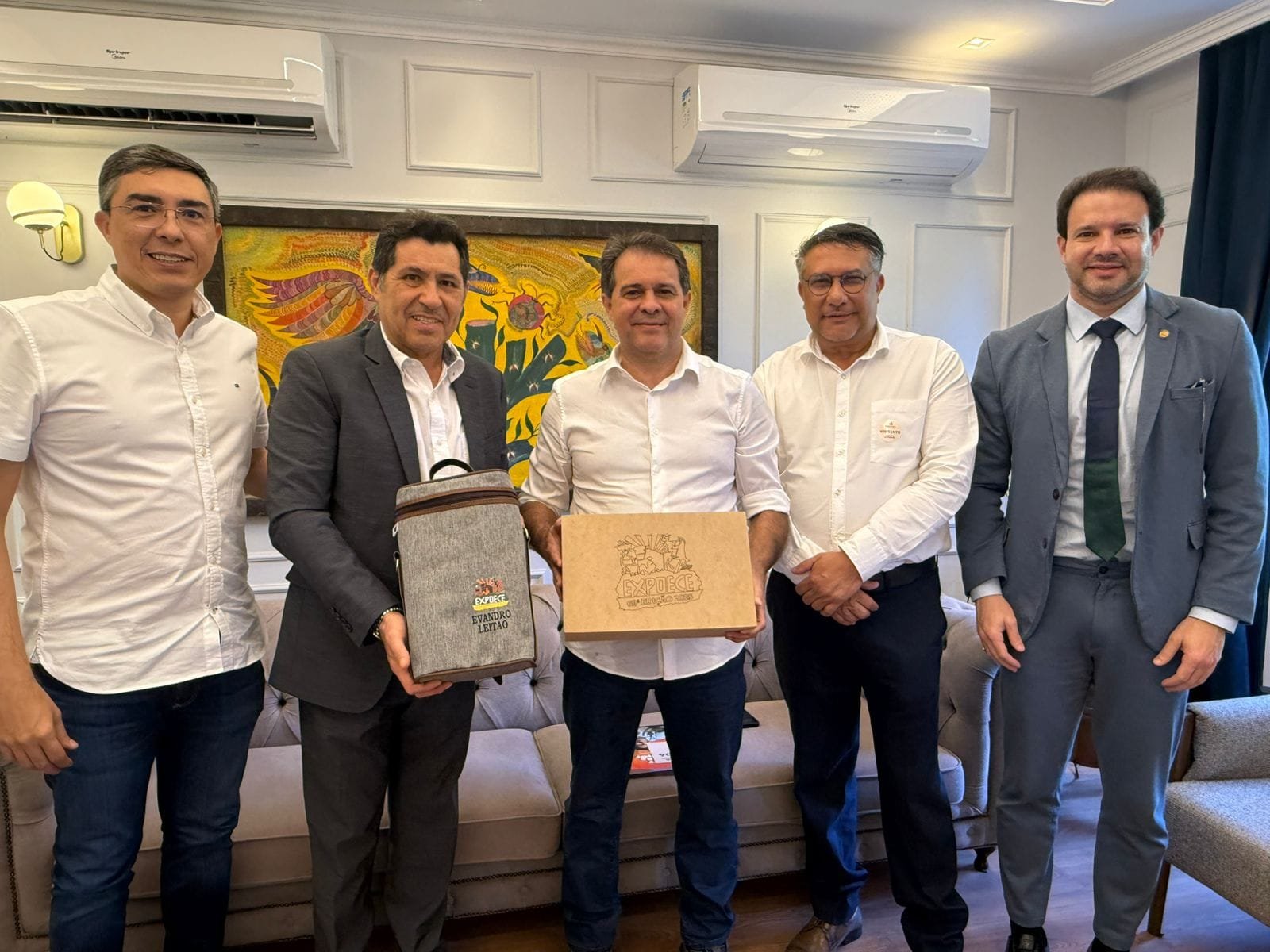 Braga Almeida e o prefeito Evandro Leitão alinham detalhes da Expoece 2025 durante encontro no Paço Municipal