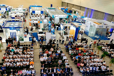 Painel da Expolog 2025 sobre logística no agronegócio com participação de Jakeline Diógenes.