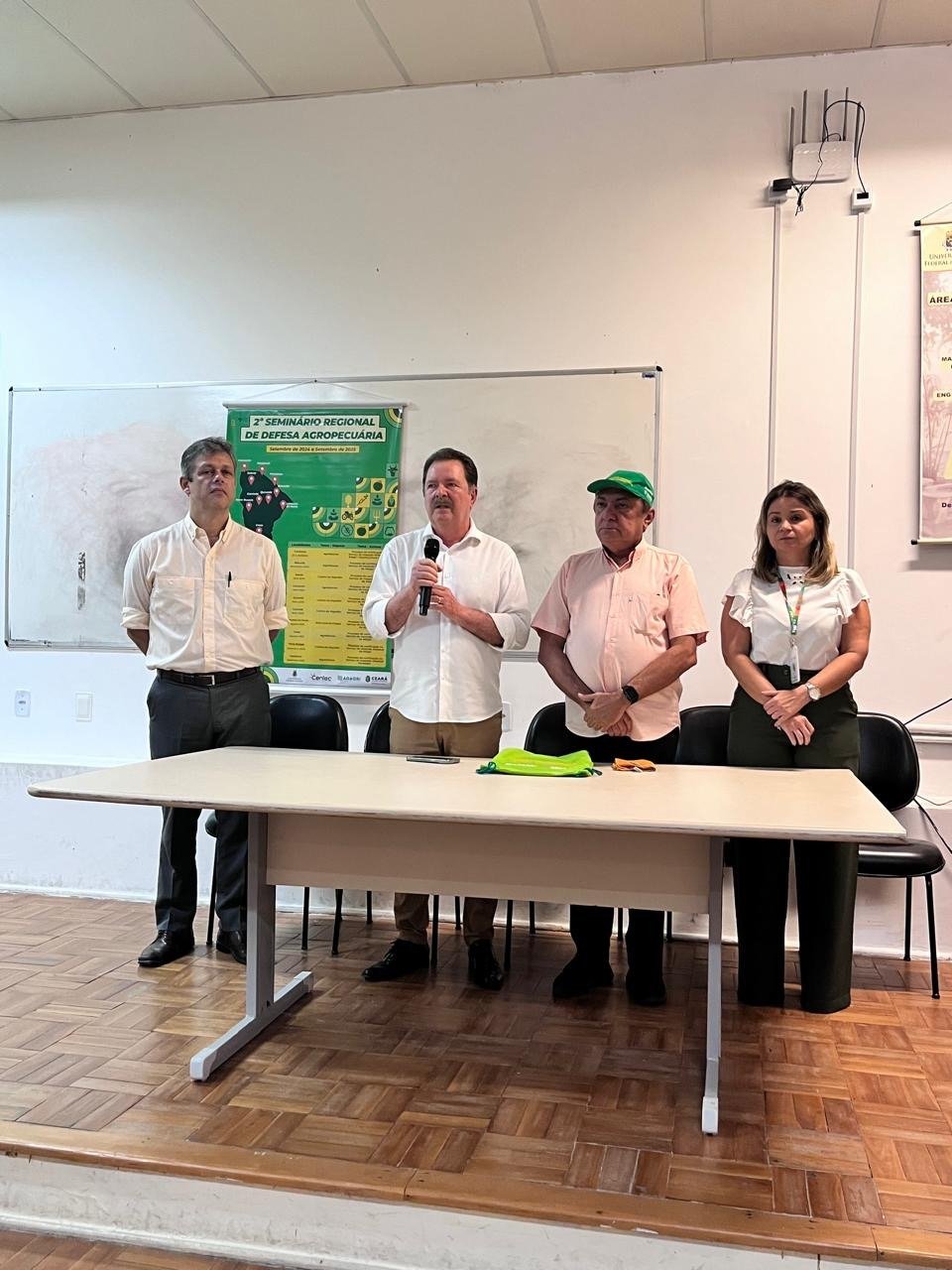 Evento da Adagri reúne profissionais e produtores para debater sanidade animal e vegetal no Ceará.