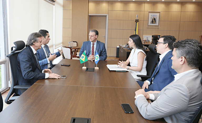 Ministro e lideranças do Ceará discutem ações para fortalecer a agropecuária