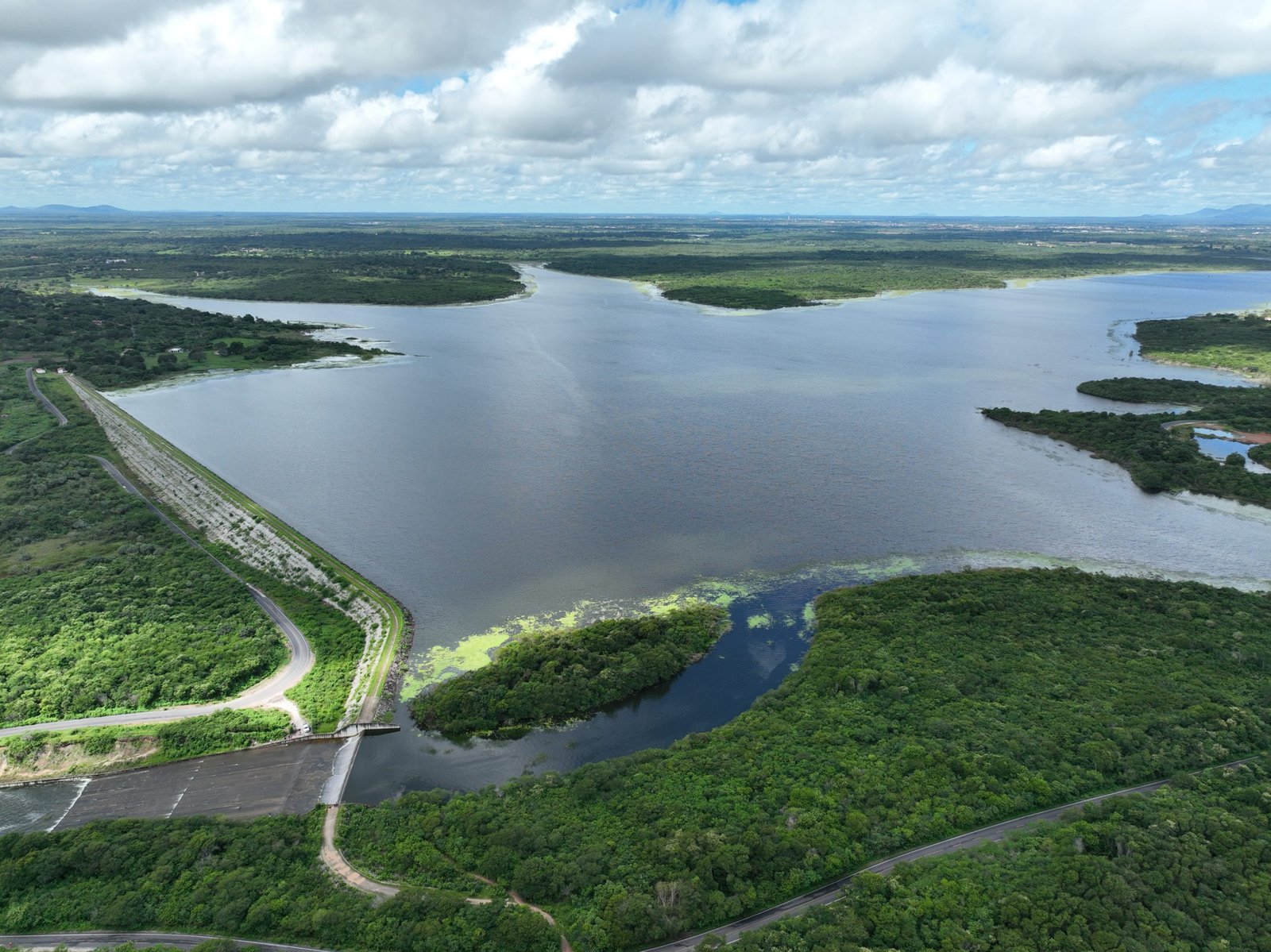 O Portal Hidrológico Ceará permite acompanhar o volume dos reservatórios por bacia hidrográfica em tempo quase real. Fonte: Cogerh.
