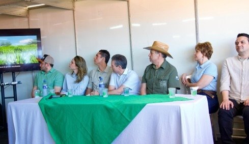 Agro Tauá 2026 encerra hoje com as disputas finais da vaquejada no Sertão dos Inhamuns