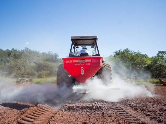 Menor uso de fertilizantes pode comprometer produtividade agrícola