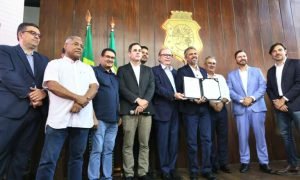 Edital prorrogado garante apoio às empresas exportadoras afetadas pelo tarifaço dos EUA