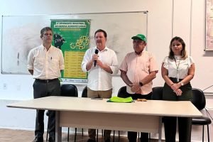 Evento da Adagri reúne profissionais e produtores para debater sanidade animal e vegetal no Ceará.