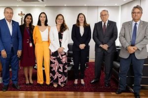 Presidente da CNA Recebe Visita da Embaixadora do Reino Unido