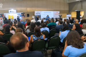 Visitantes e expositores na Feira Tecnoalimentos 2025 no Ceará