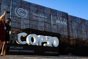Na COP30, o Brasil propõe fundo global para financiar a transição energética e a agricultura de baixo carbono.