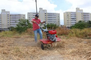 Governo do Ceará Distribui Motocultivadores para Agricultores Familiares em Maranguape