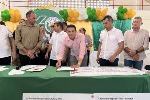Obra do reservatório elevado vai atender 52 famílias em Boa Vista, fortalecendo a segurança hídrica no semiárido cearense.