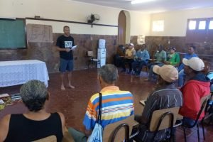Treinamento de manejo da irrigação em comunidade rural da Bahia