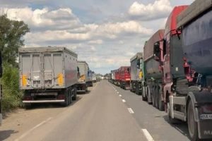 Trem transporta grãos por rota terrestre na Europa