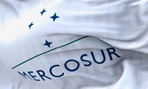 Brasil firma acordo Mercosul-EFTA e amplia acesso ao bloco europeu.