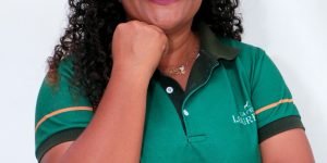 Edneuly Lourenço: A Força do Recomeço e o Sabor da Vitória. A Arte de Transformar o Leite de Cabra