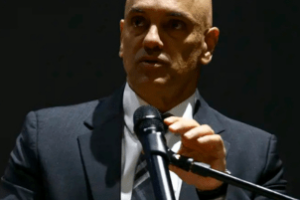 A Usurpação de Competências e a Insegurança Institucional: Reflexões Jurídicas sobre a Atuação do Ministro Alexandre de Moraes
