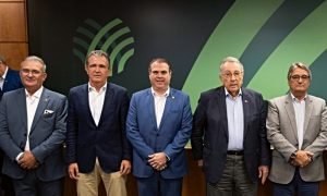 Amílcar Silveira, João Martins e lideranças do agronegócio durante a eleição da CNA em Brasília.