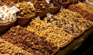 Lista de alimentos autorizados para compra pública simplificada após tarifaço dos EUA