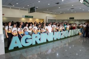 Evento do Agrinho reúne inúmeras crianças de escolas rurais do Ceará.