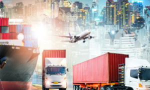 Terminal portuário com contêineres sendo carregados para exportação, simbolizando os dados atualizados do comércio exterior brasileiro