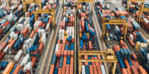 Tarifaço dos EUA ameaça R$ 3 bilhões em exportações cearenses