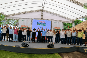 O presidente da FAEC, Amílcar Silveira, durante o lançamento do Circuito de Exposições Agropecuárias do Ceará em Pindoretama.